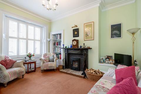 56a Castlegate, Jedburgh, TD8 6BB