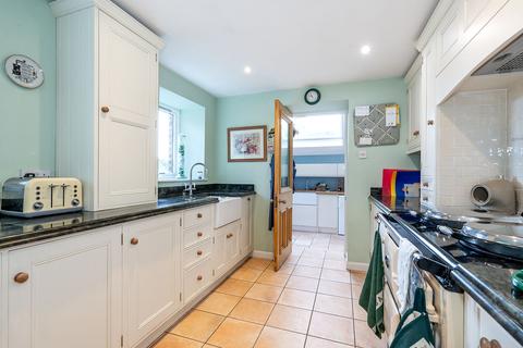 56a Castlegate, Jedburgh, TD8 6BB