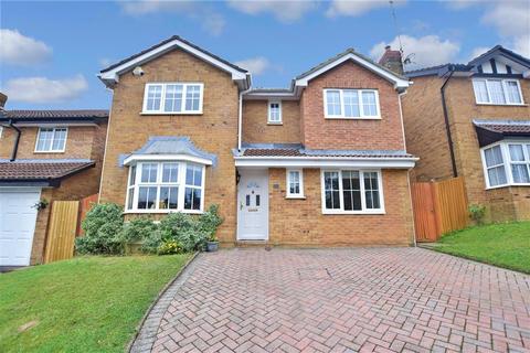 82 Beech Hill, Haywards Heath, RH16 3TT