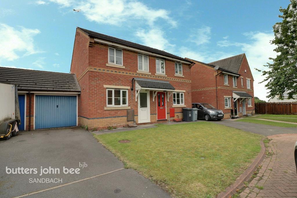 Milton Way, Sandbach 2 bed semidetached house £135,000