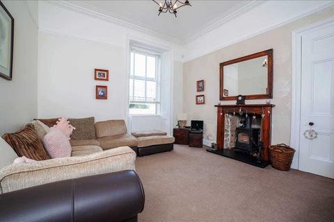 32 Auchingramont Road, Hamilton, ML3 6JT
