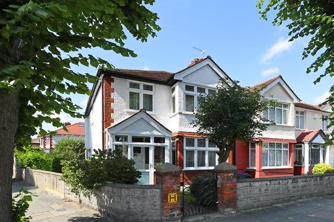 156 Clitherow Avenue, London, W7 2BX