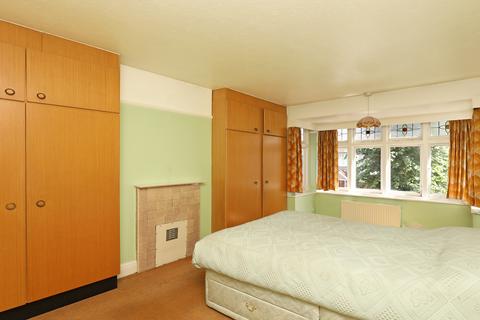 156 Clitherow Avenue, London, W7 2BX