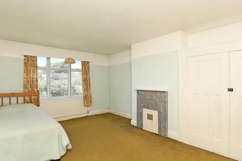 156 Clitherow Avenue, London, W7 2BX