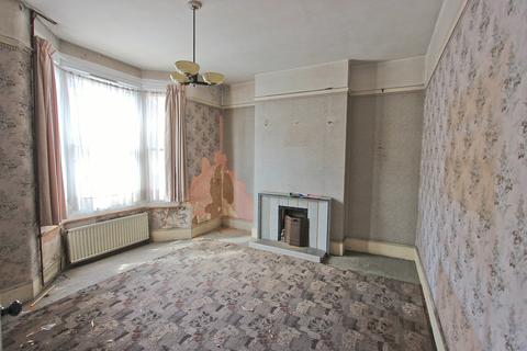 40 Gower Road, London, E7 9NG