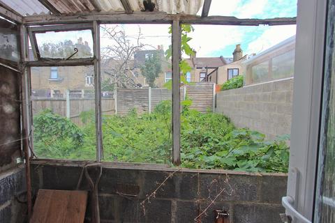 40 Gower Road, London, E7 9NG