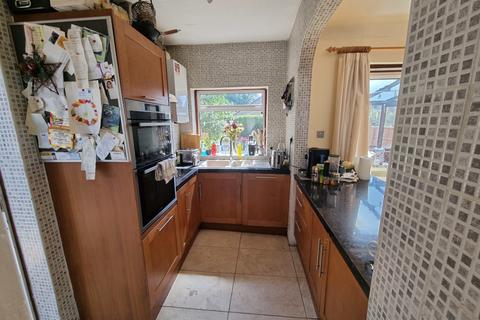 1 Abercorn Close, London, NW7 1JG