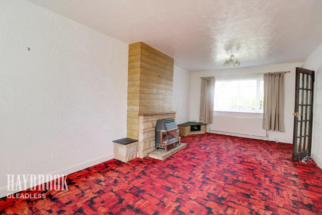 Durlstone Drive, Sheffield 3 bed semidetached house £140,000