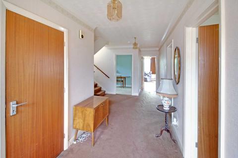 1 Belle Avenue, Reading, RG6 7BL