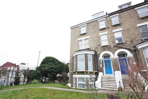 38c Warham Road, South Croydon, CR2 6LA