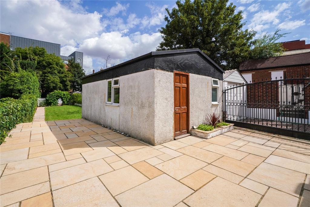 Outbuilding