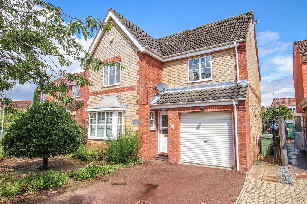 Wilks Farm Drive, Norwich NR7 4 bed detached house £365,000
