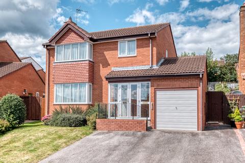 13 Cornwell Close, Redditch, B98 7TG