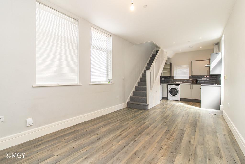 2, 372 North Road-01