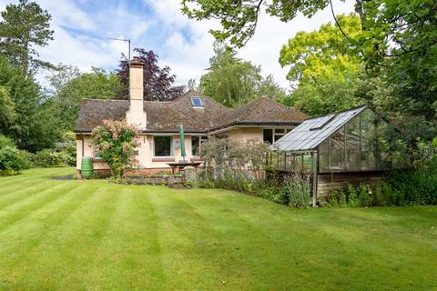 Warley Cottage Main Road, Tuddenham, Ipswich, IP6 9BZ