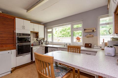 Warley Cottage Main Road, Tuddenham, Ipswich, IP6 9BZ