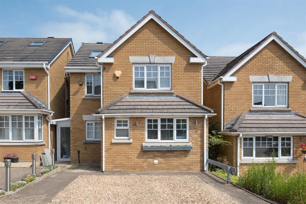 Knightsfield Close, Sutton Coldfield 4 bed detached house £425,000
