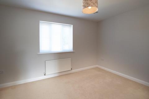 3 Hazel Copse, Hambrook, Chichester, PO18 8EQ