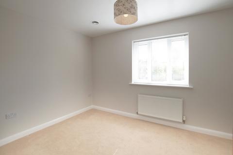 3 Hazel Copse, Hambrook, Chichester, PO18 8EQ