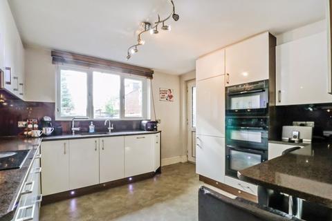 59 Thames Road, Slough, SL3 8DX