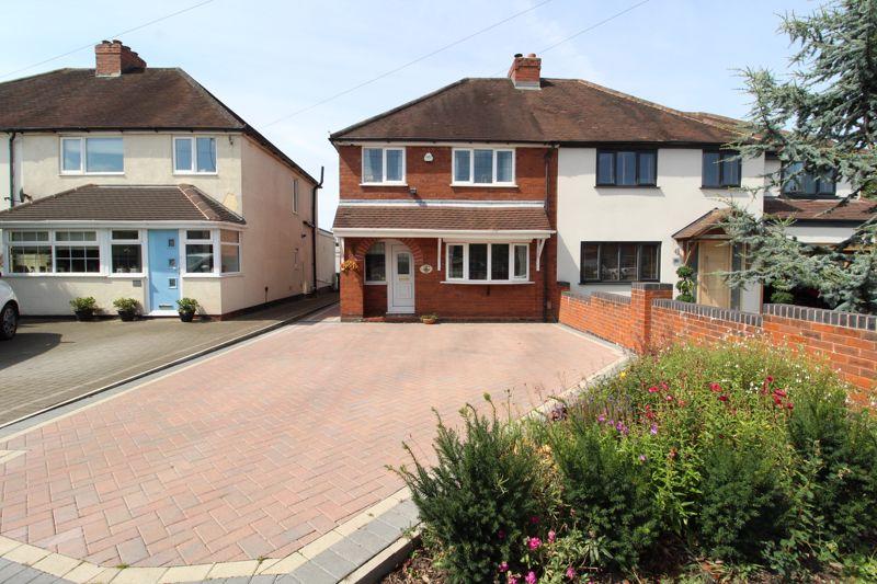 Whetstone Lane, Aldridge, Walsall... 3 bed semidetached house £290,000