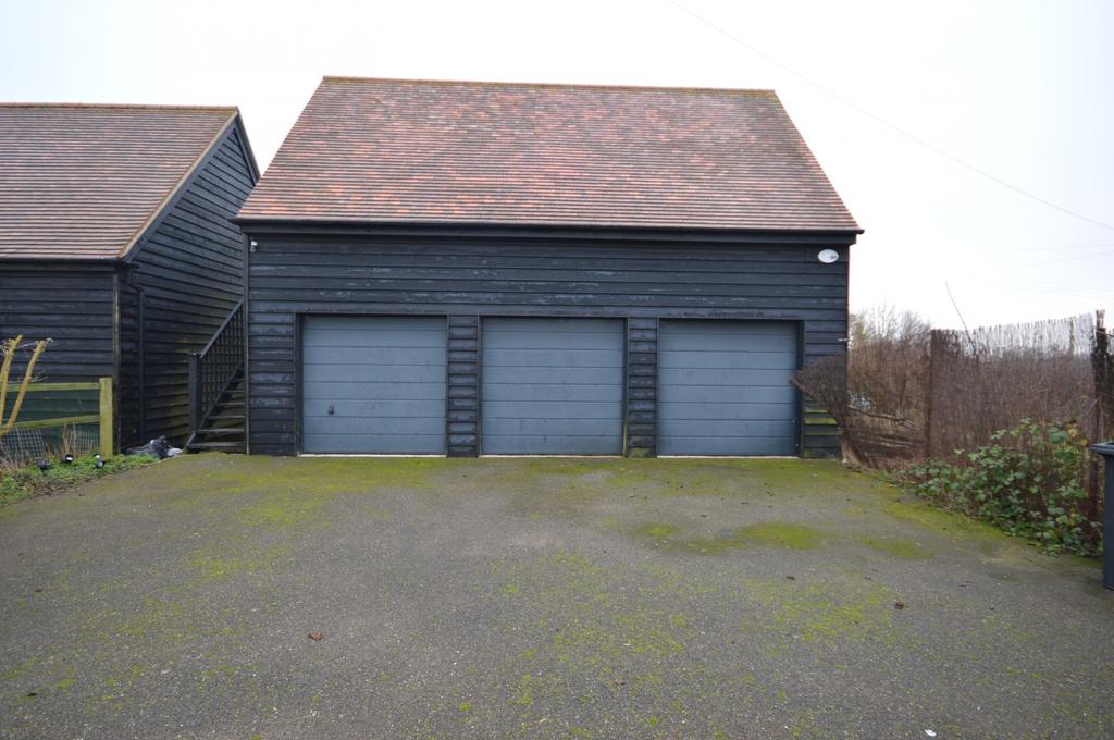 Triple Garage