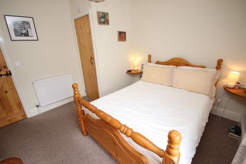Glynside Henryd Road, Conwy, LL32 8HN