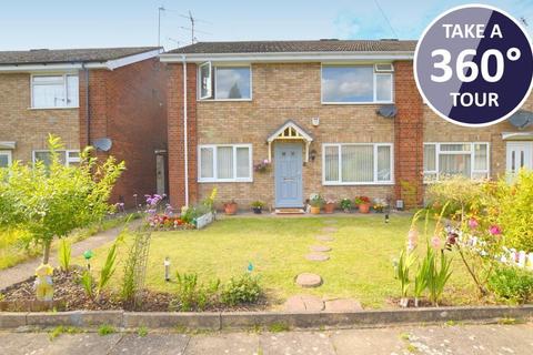 8 Canterbury Close, Luton, LU3 2QY