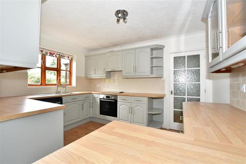 6 Rectory Grange, Rochester, ME1 3EW
