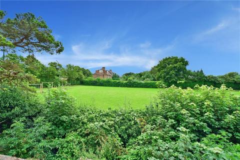 6 Rectory Grange, Rochester, ME1 3EW