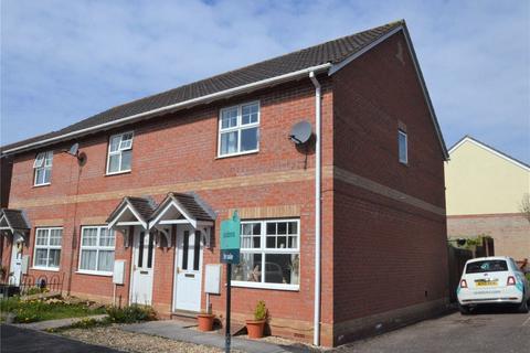2 bedroom semi-detached house to rent, Goldfinch Grove, Cullompton, EX15