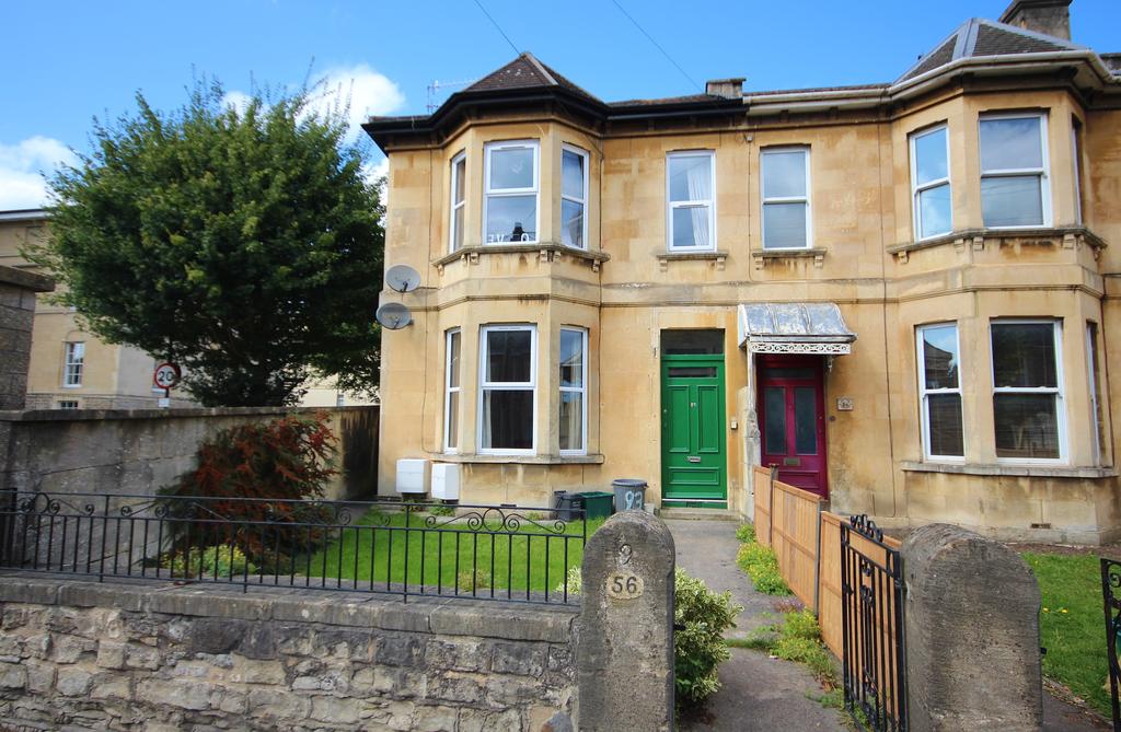 Newbridge Road, Bath, BA1 3JZ 1 bed flat £975 pcm (£225 pw)