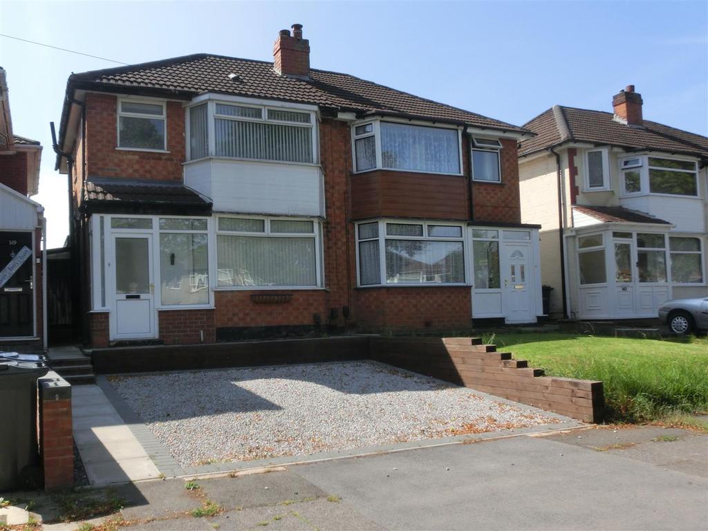Cranes Park Road, Sheldon, Birmingham 2 bed semidetached house £190,000