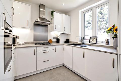 4 Castleton Avenue, Bexleyheath, DA7 6QU