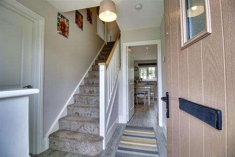 22 Bletchley Way, Horsforth, Leeds, LS18 4FZ