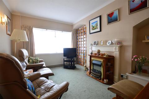 34 Cornwall Avenue, Slough, SL2 1AZ