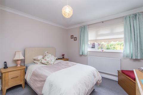3 Creedy Road, Crediton, EX17 1EW