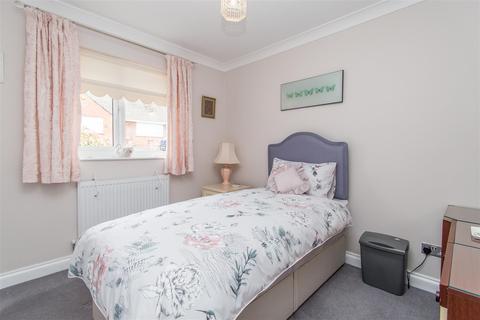 3 Creedy Road, Crediton, EX17 1EW