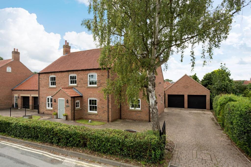 School Lane, Heslington, York 6 bed detached house £995,000