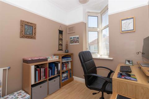 11 Shandon Road, Worthing, BN14 9DY
