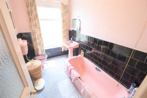 10 Bryncethin Road, Garnant, Ammanford, SA18 1YP
