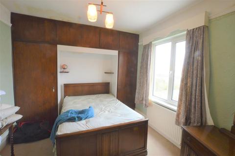 10 Bryncethin Road, Garnant, Ammanford, SA18 1YP