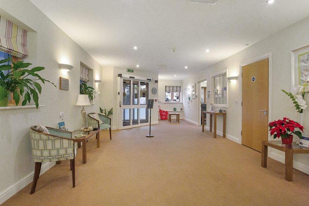 Entrance communal.jpg