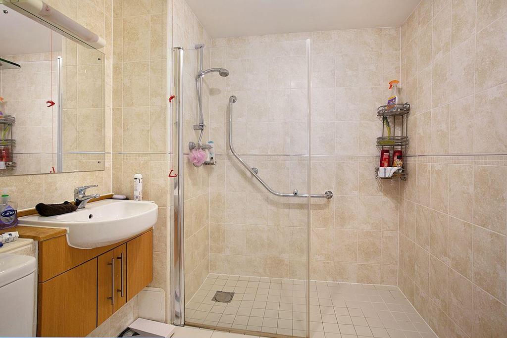 Shower.jpg