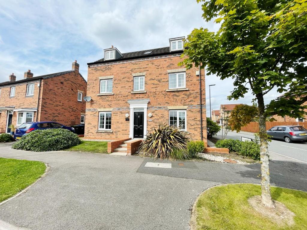 Studley Drive, Spennymoor 4 bed detached house £285,000