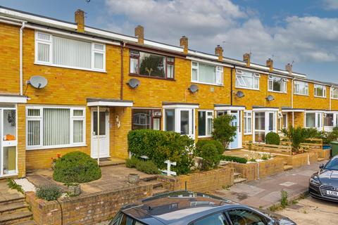 2 Dirdene Close, Epsom, KT17 4AY
