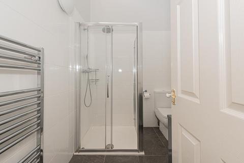 2 Dirdene Close, Epsom, KT17 4AY