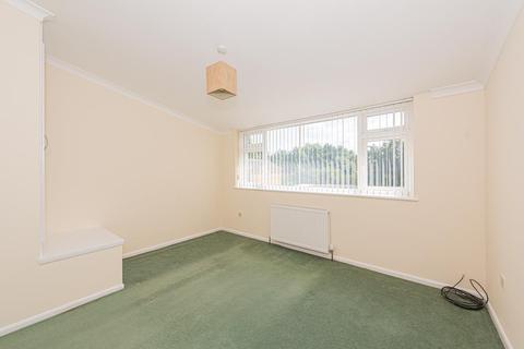 2 Dirdene Close, Epsom, KT17 4AY