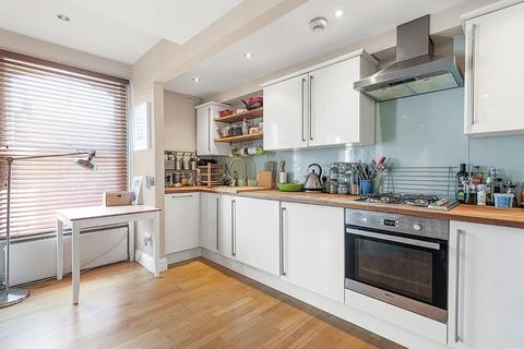 Flat 2, 28 Rattray Road, London, SW2 1BD