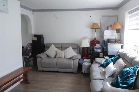 50 Brabazon Road, Hounslow, TW5 9LT